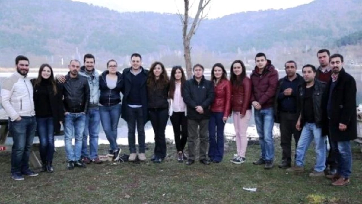 CHP\'nin Gençleri İzmir\'den Çanakkale Yolcusu