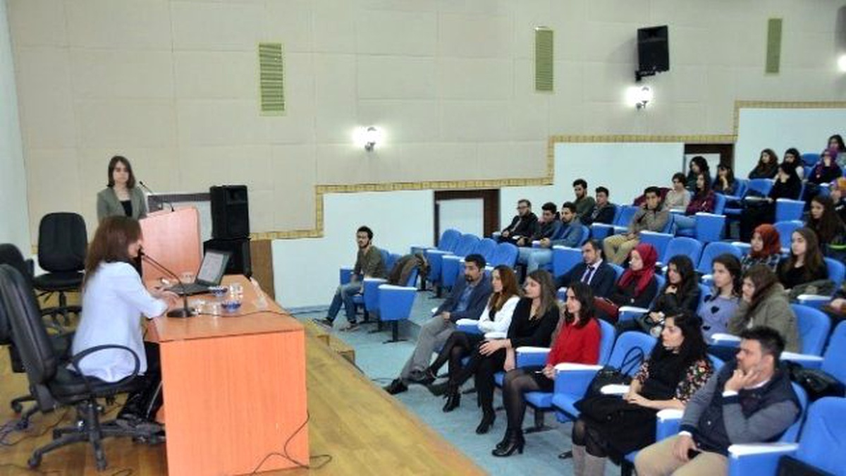Diyetisyenlik Mesleğinde Kariyer" Konulu Seminer