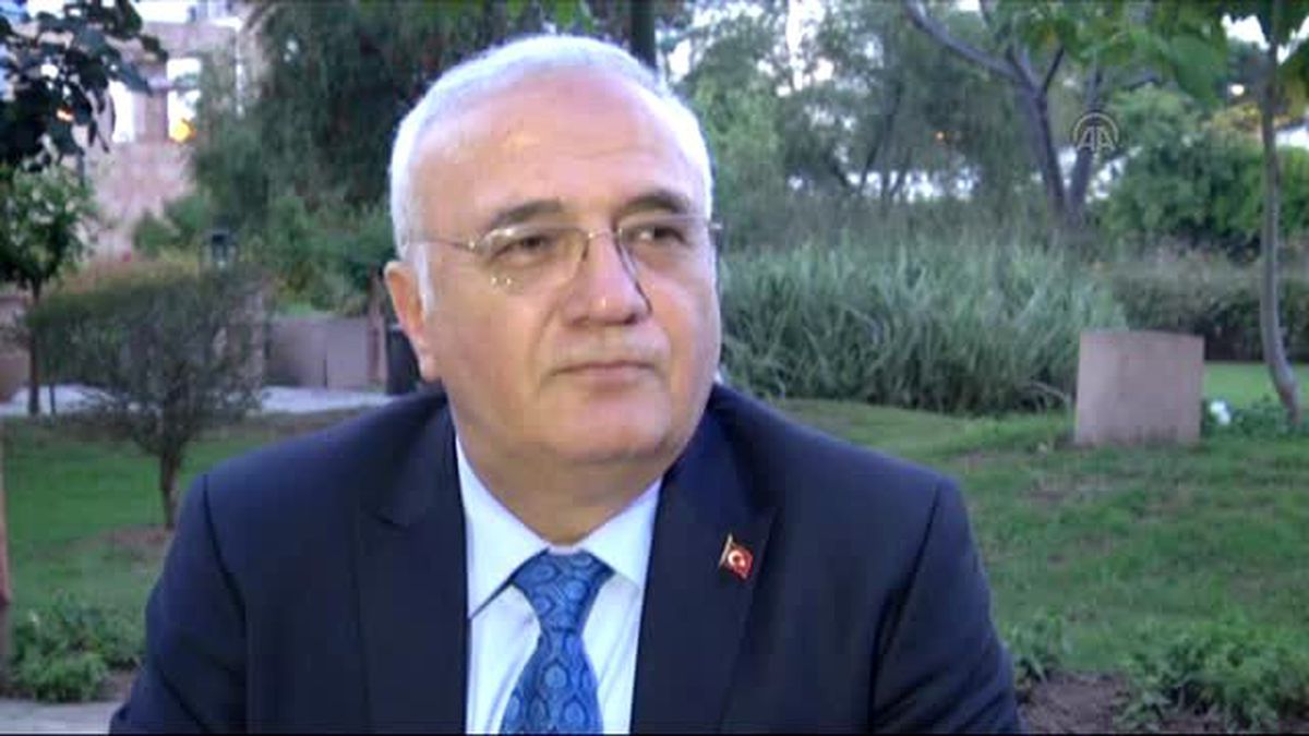 Ekonomi Bakanı: Rusya'dan Eksilen Turist İran'dan Telafi Edilecek