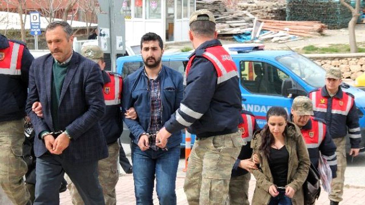 Elazığ\'daki Terör Operasyonunda 3 Şüpheli Adliyeye Sevk Edildi
