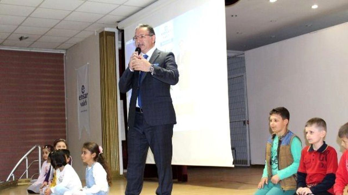 Hadisler Işığında İslam Dininde Kardeşlik" Konferansı