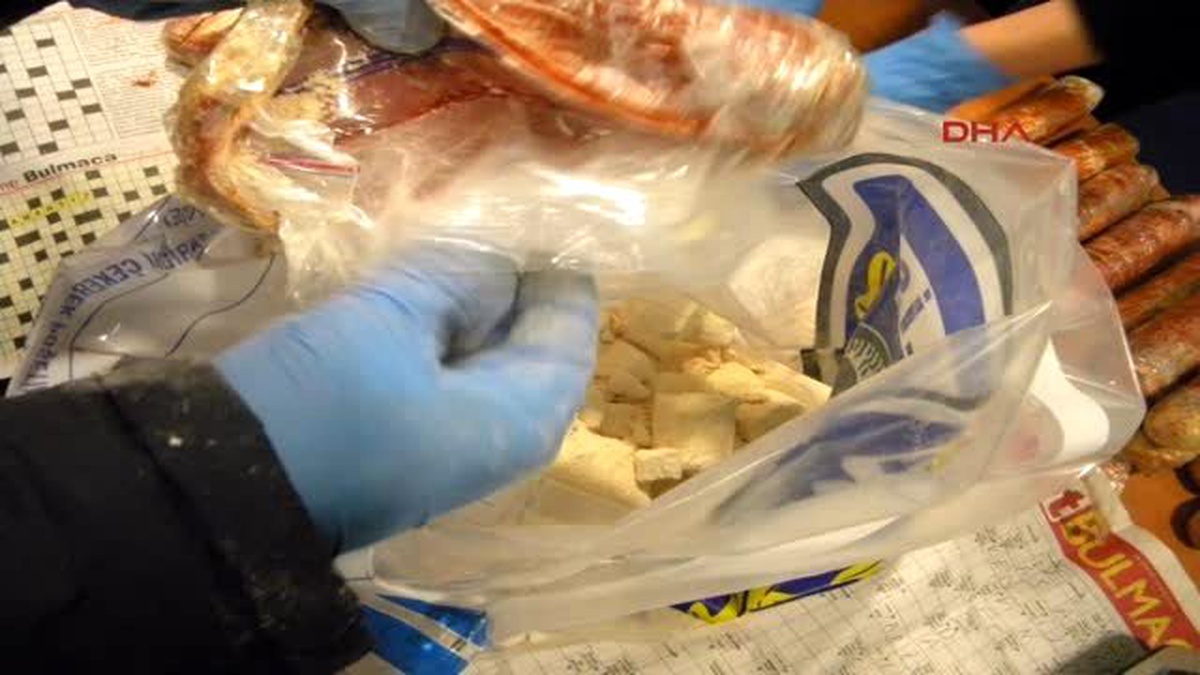 Hamzabeyli Gümrük Kapısı\'nda Uyuşturucu Operasyonu : 10 Kilogram Kokain Ele Geçirildi