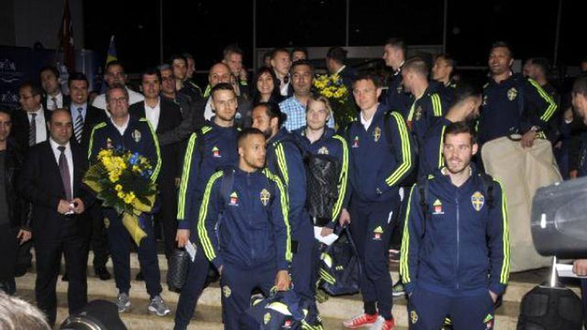 İsveç Milli Takımı Antalya\'ya Geldi (2)