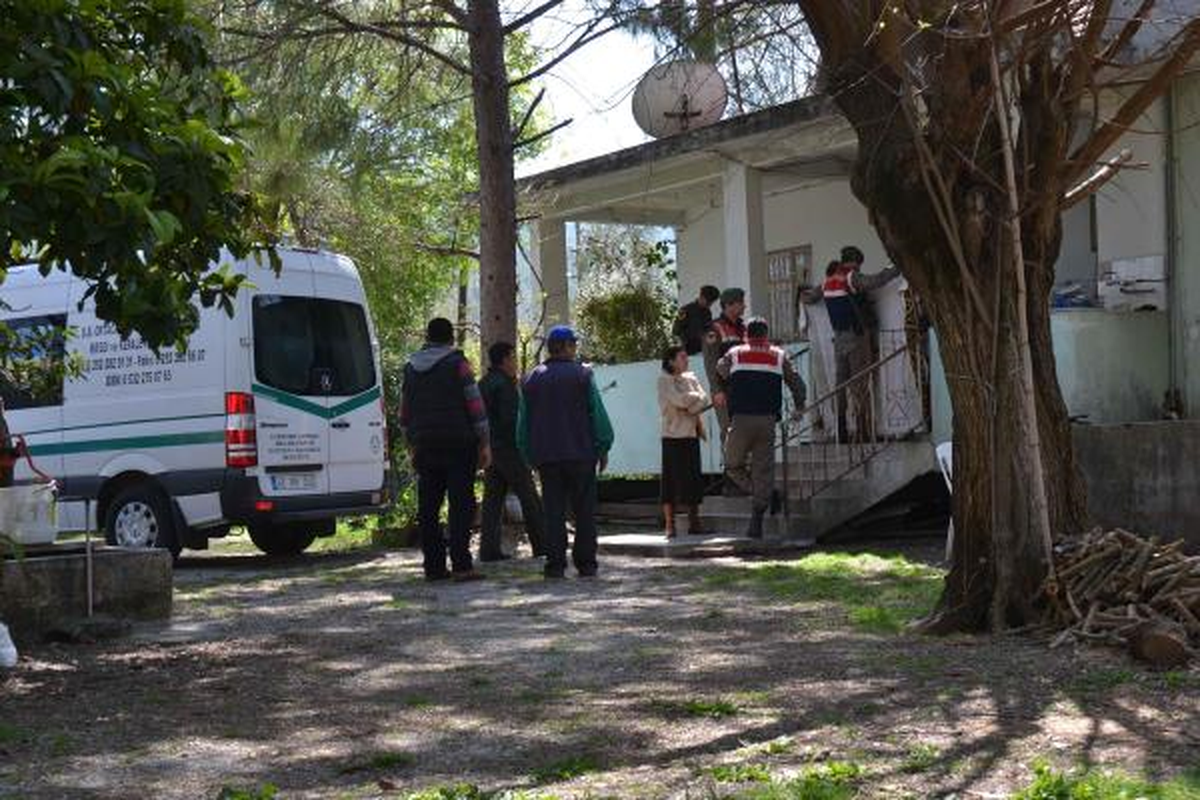 Kanser Hastası Av Tüfeğiyle İntihar Etti