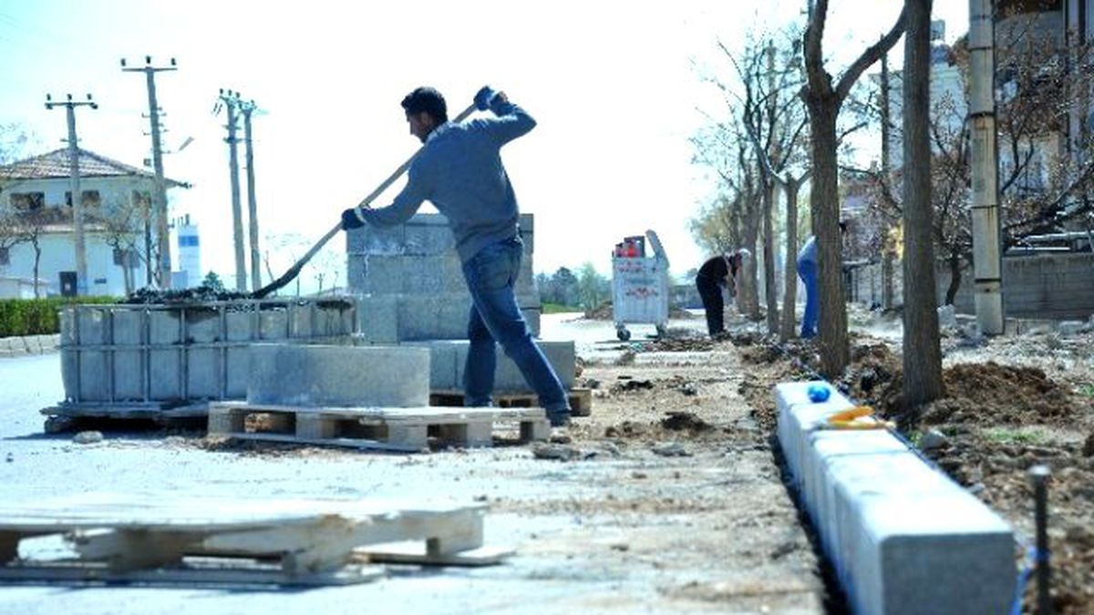 Karaman\'da Kaldırım Çalışmaları Devam Ediyor