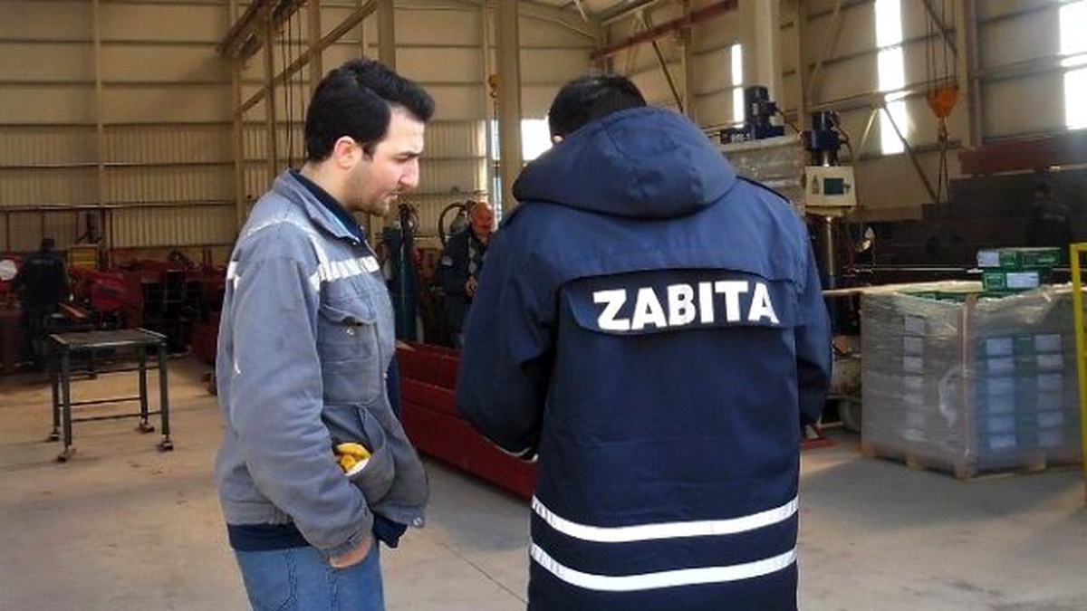 Kartepe Zabıtası\'ndan Ruhsat Denetimi