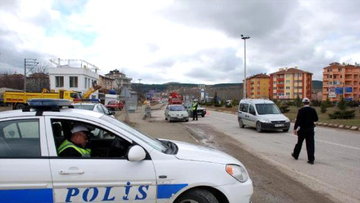 Kastamonu Emniyeti\'nden \'Sosyal Medya\' Uyarısı
