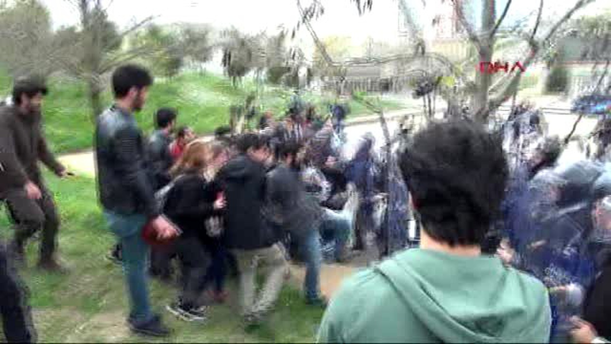 Kocaeli Üniversitesi\'nde Nevruz Kutlamasına Müdahale: 10 Gözaltı