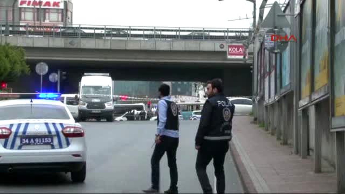 Mecidiyeköy\'de "Şüpheli Minibüs" Hareketliliği