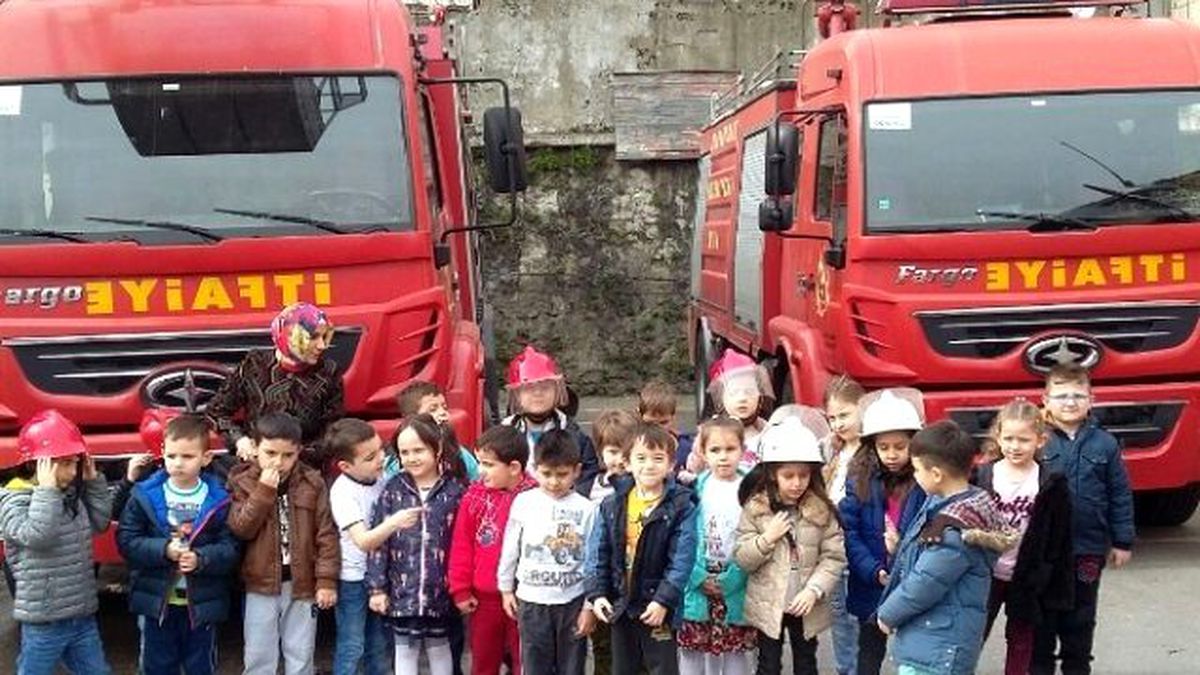 Minikler İtfaiyeyi Gezdi