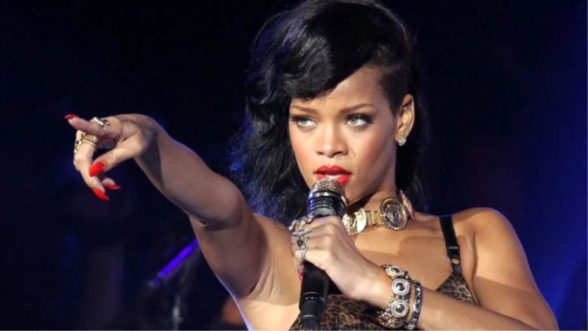 Rihanna Vodafone Arena\'ya Çıkacak
