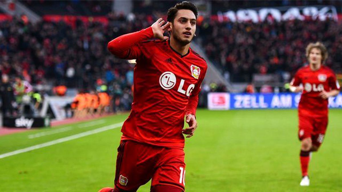 Hakan Çalhanoğlu'nun Cezasını Az Bulan Trabzonspor, CAS'a Gidiyor
