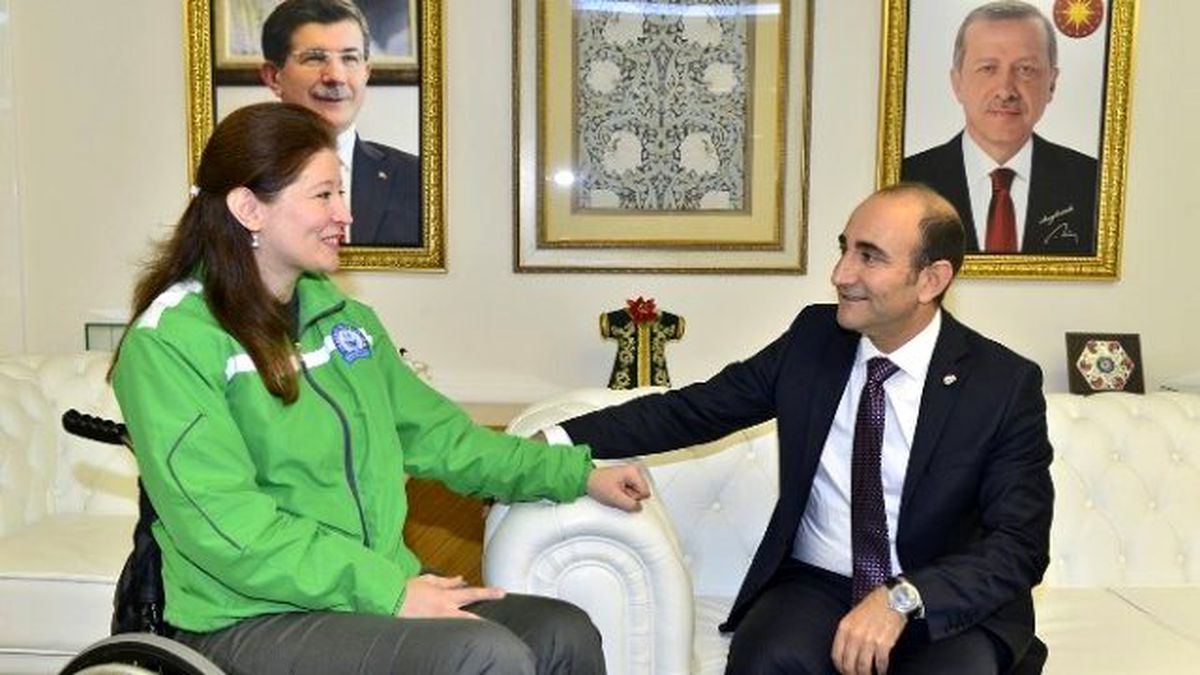 Yıldırımlı Milli Atıcı Hedefi 12\'den Vurdu