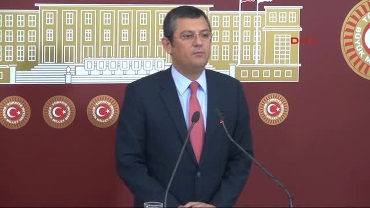 CHP\'li Özel, TBMM Başkanı Kahraman\'la Yapılan Görüşme Sonrası Açıklama Yaptı -1