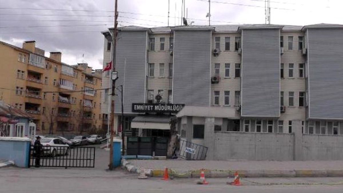 Muş\'a \'Canlı Bomba\' Eylemi İçin Gelen 2 PKK\'lı Tutuklandı