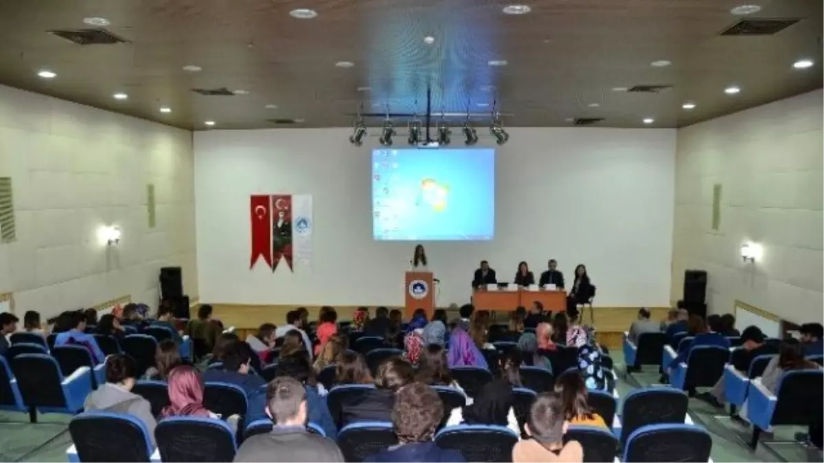 Sağlık Yönetimi Bölümü Öğrencilerine Seminer