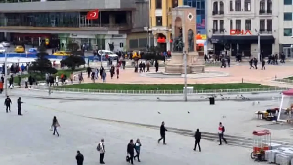 Taksim Meydanı\'nda Şüpheli Valiz