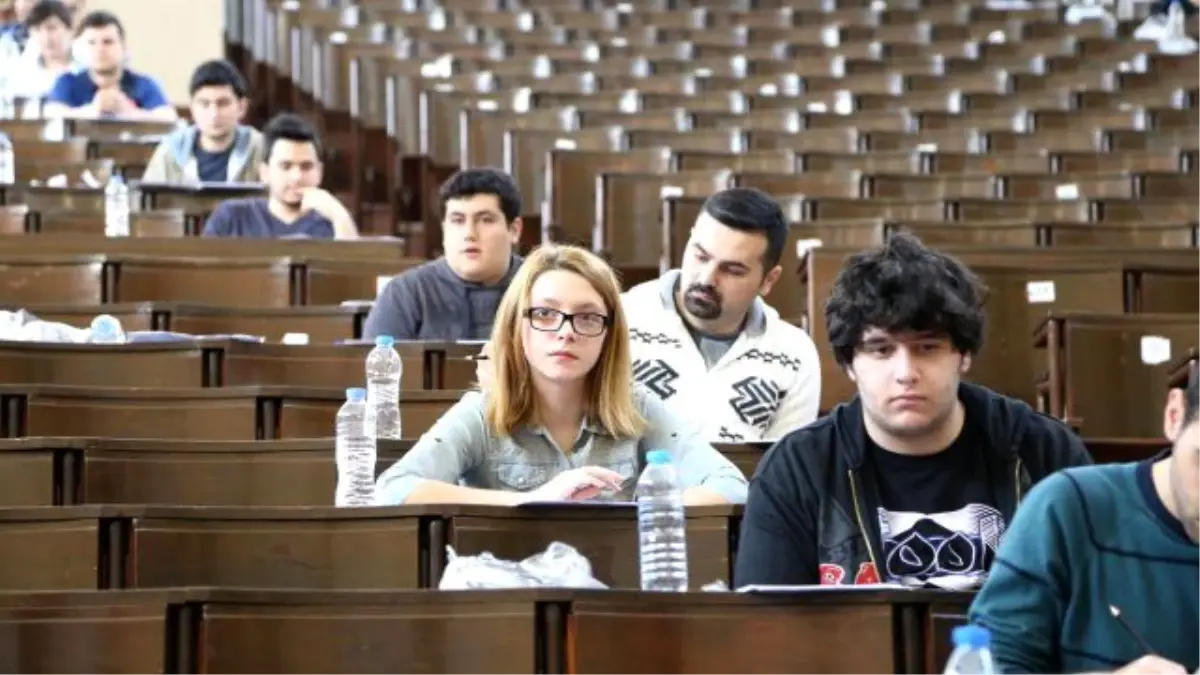 YGS'de 2 Soru İptal, 1 Sorunun Cevabı Değişti