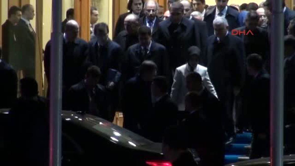 Başbakan Ahmet Davutoğlu İstanbul\'da