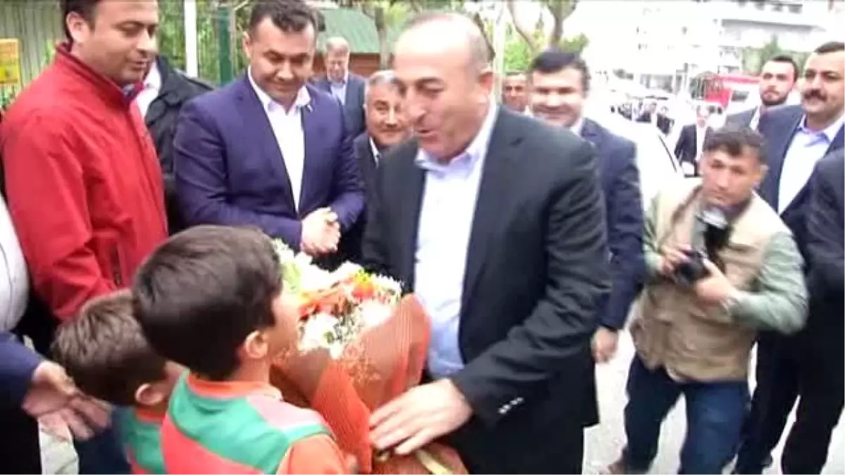 Çavuşoğlu, Multigroup Alanyaspor\'u Ziyaret Etti