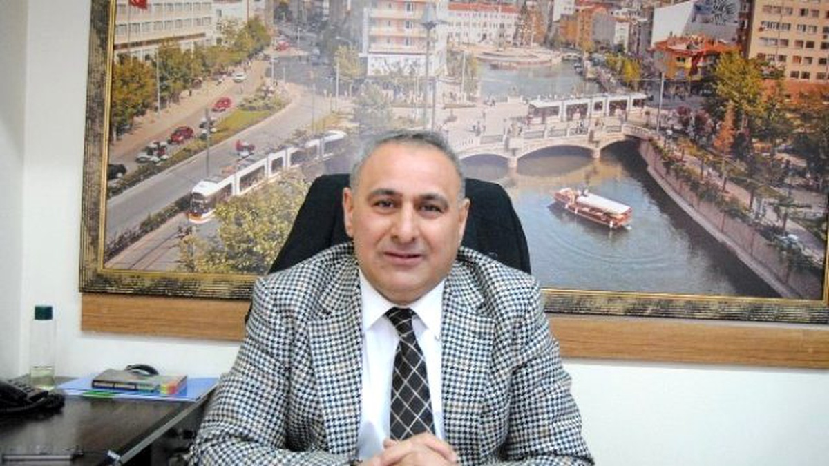 Eskişehir\'de Yeni Stadyum Yolu Tartışması