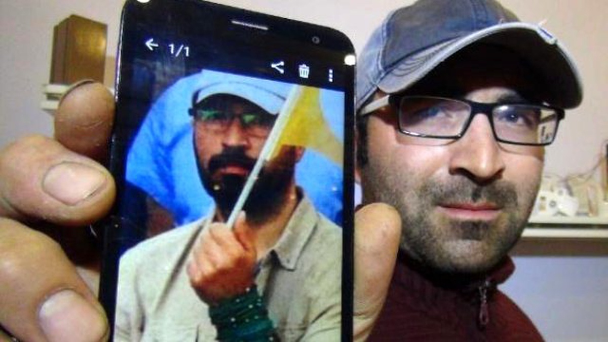 Güneydoğu Gazisi Işid\'li Canlı Bombaya Benzerliği Yüzünden Zor Günler Geçiriyor