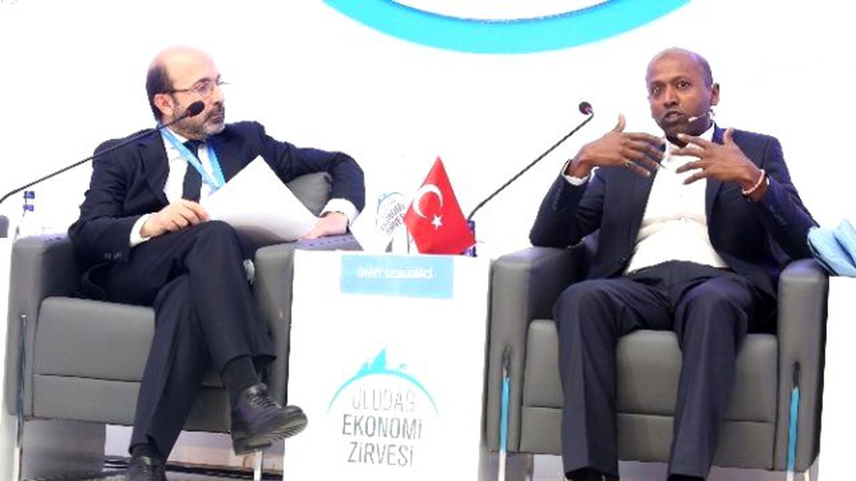 İnovasyon Danışmanı Radjou: "2020 Yılında Oslo\'da Hiç Araba Olmayacak"