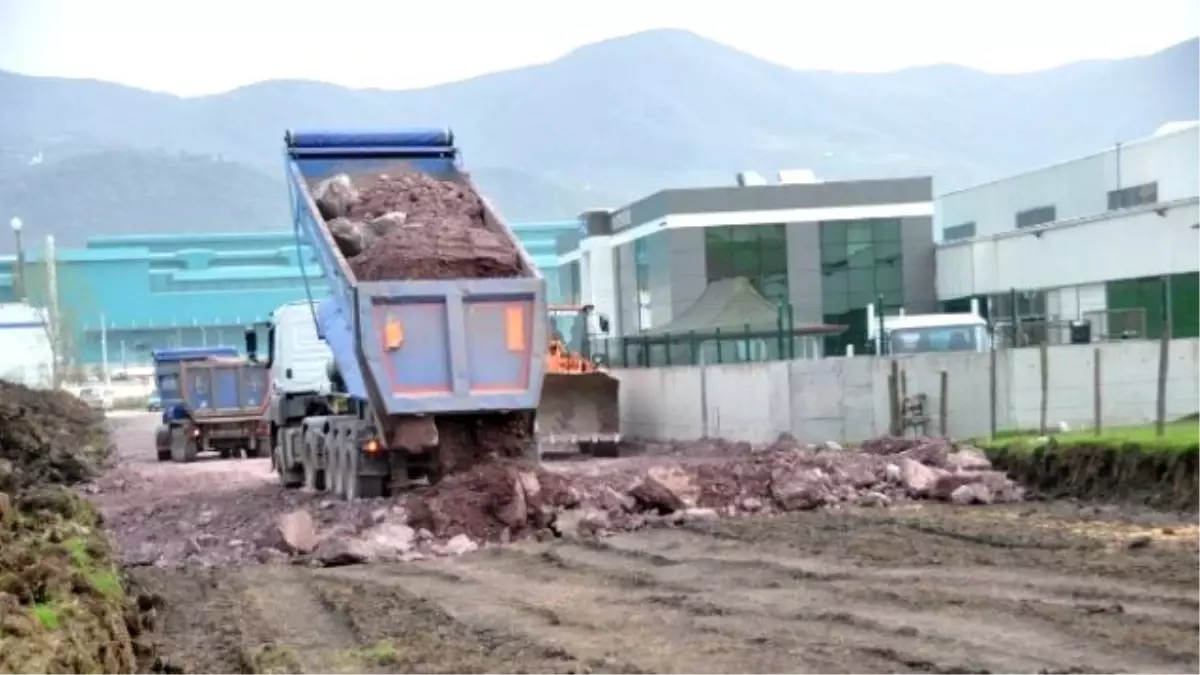 Kartepe\'de 17 Kilometre İmar Yolu Açıldı