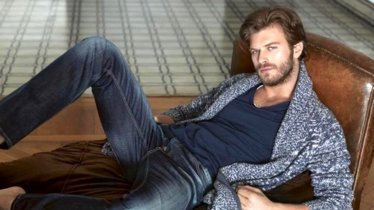 Kıvanç Tatlıtuğ Ayak Bileğinden Ameliyat Olacak