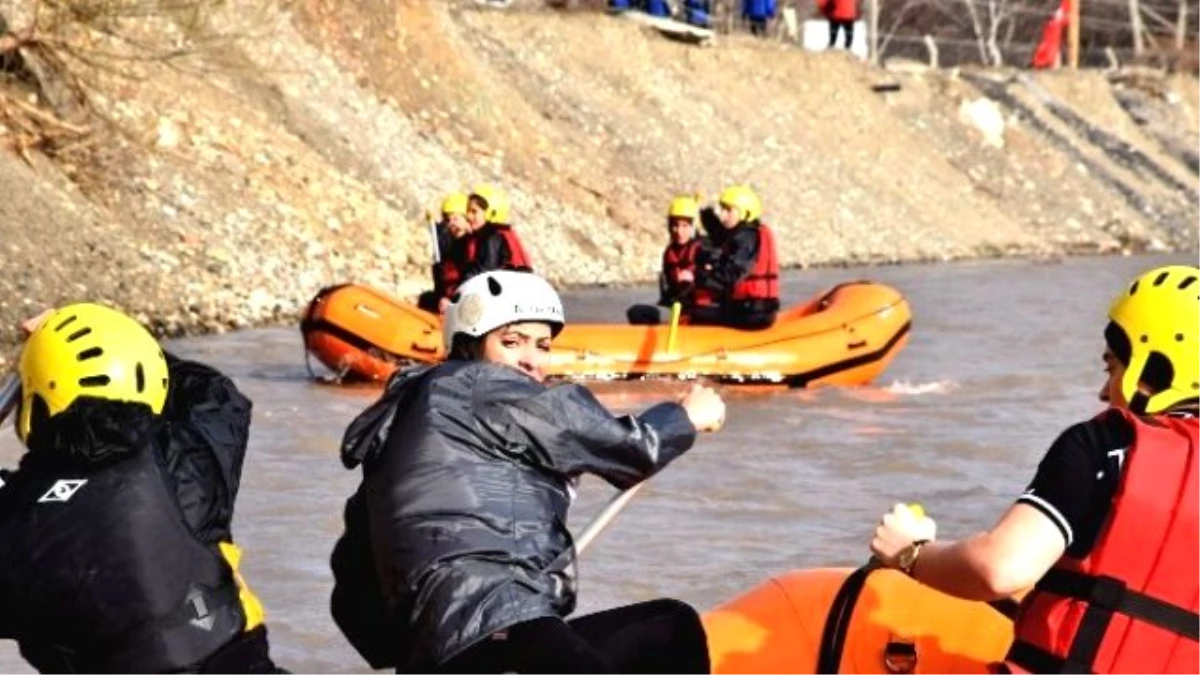 Rafting Türkiye Şampiyonası Giresun\'da Başladı