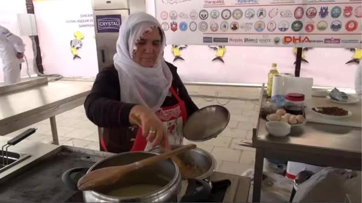 Şanlıurfa?da Kadınlar Yöresel Yemek İçin Yarıştı