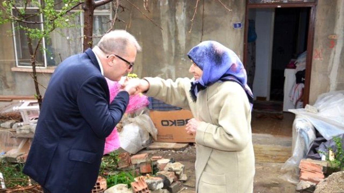 Süleymanpaşa Kent Konseyi Yaşlıları Ziyarete Devam Ediyor