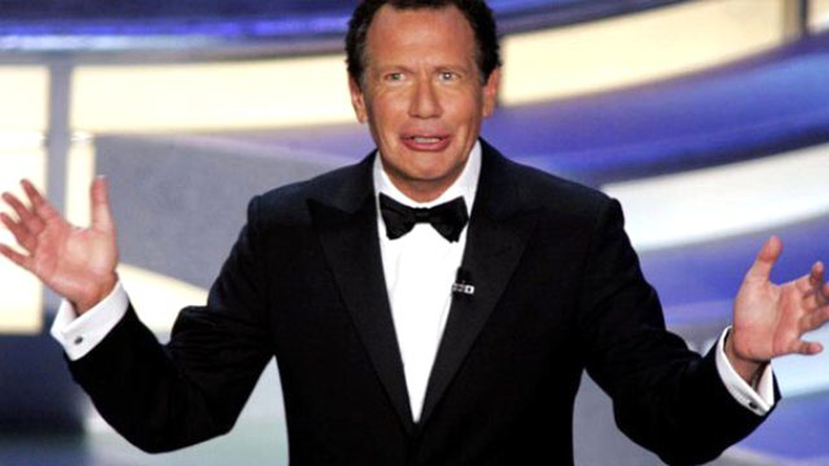 Ünlü Komedyen Garry Shandling Hayatını Kaybetti