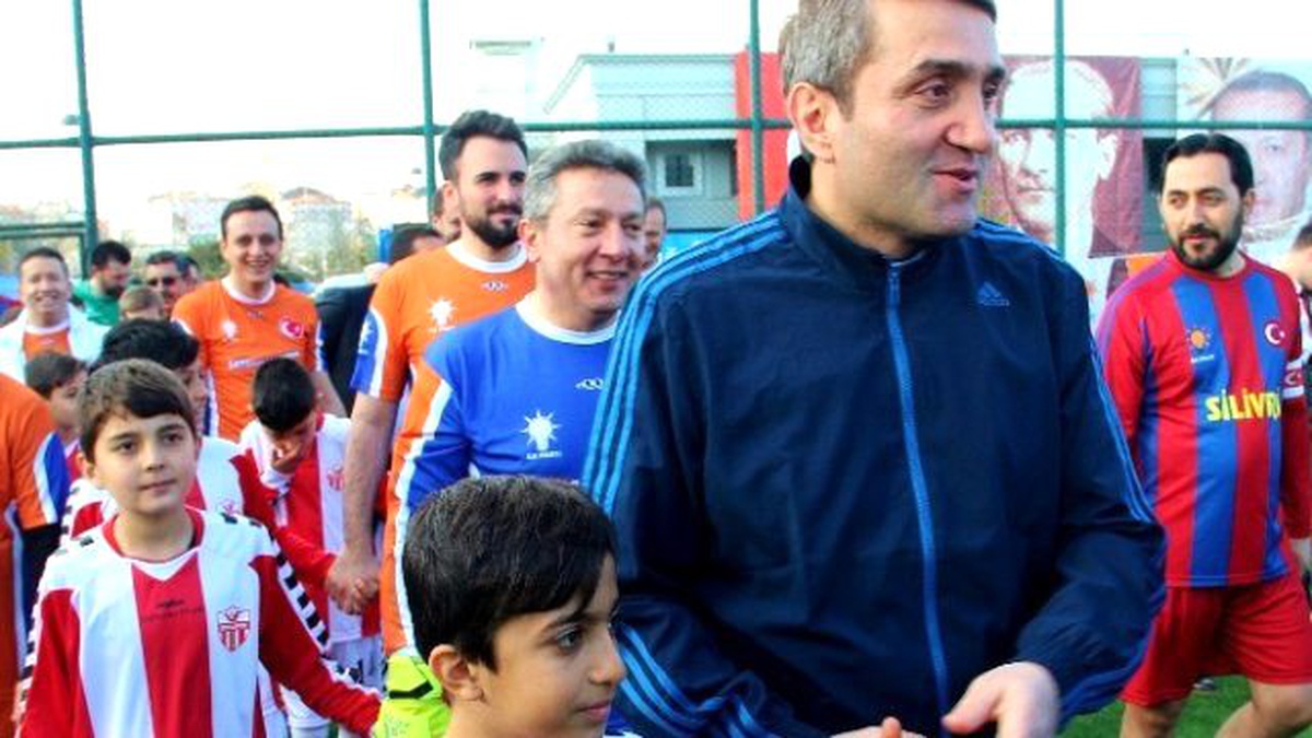 AK Parti\'nin Geleneksel Futbol Turnuvası Başladı