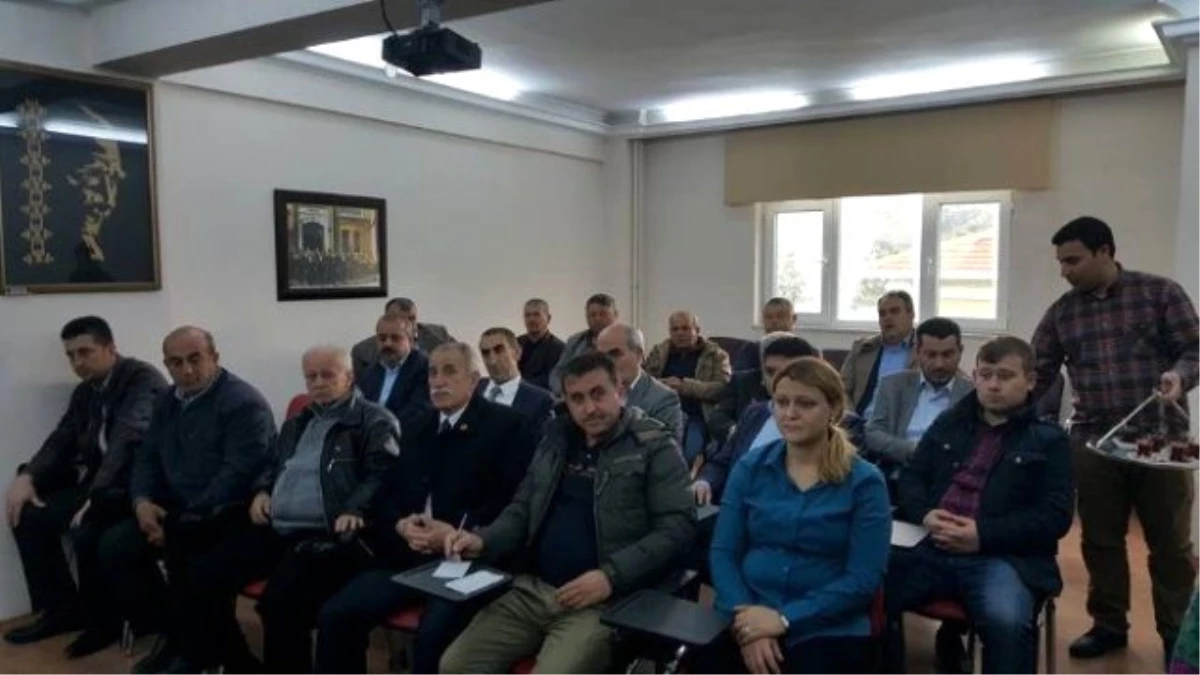 AK Parti Yerel Yönetimler Toplantısı Lapseki\'de Yapıldı