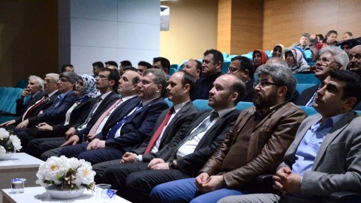 Bozüyük\'te AK Parti İlçe Danışma Toplantısı Yapıldı