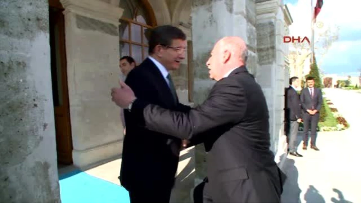 Davutoğlu, Irak Cumhurbaşkanı Yardımcısı Nuceyfi ile Görüştü