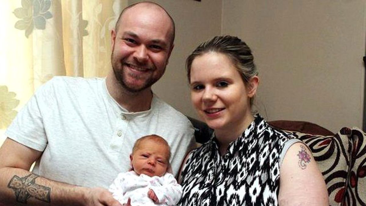 Dünyanın En Hızlı Doğumu! Genç Kadın 5 Dakikada Bebeğini Kucağına Aldı