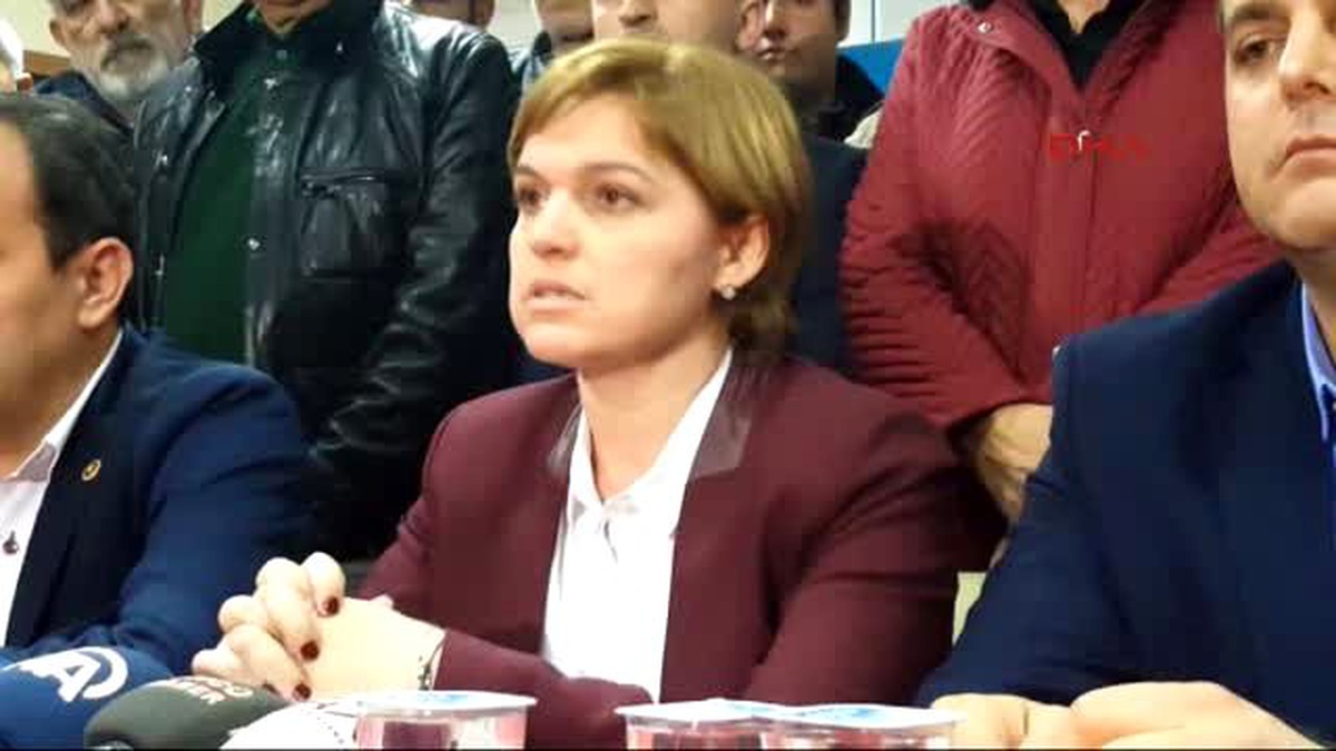 Düzce - CHP İl Başkanı\'nı Sokak Ortasında Dövdüler
