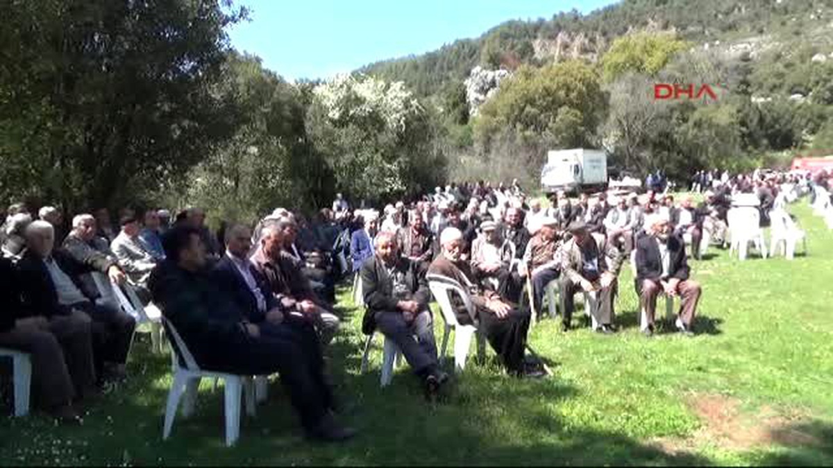Antalya Umlucalılar Yağmur Duasına Çıktı