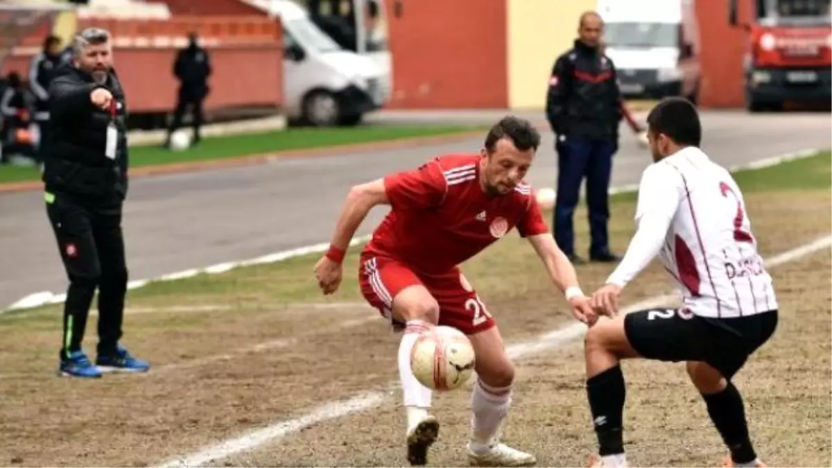 Gümüşhanespor-Kartalspor: 0-0