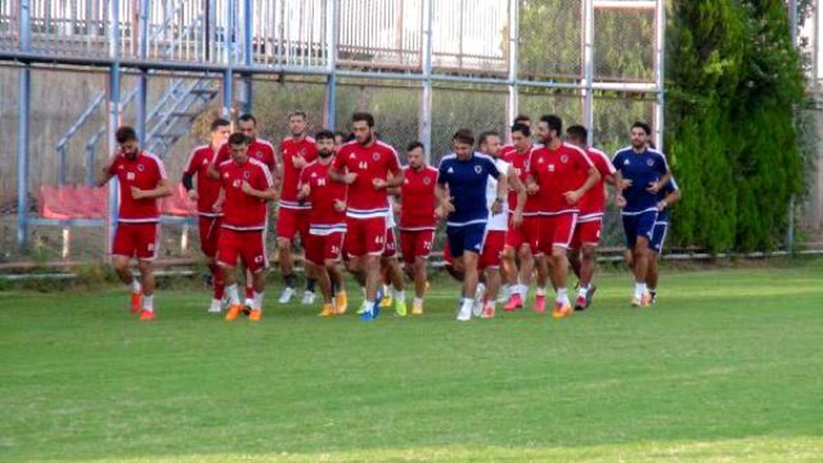 Mersin İdmanyurdu\'nda Boykot Bitti Antrenman Başladı