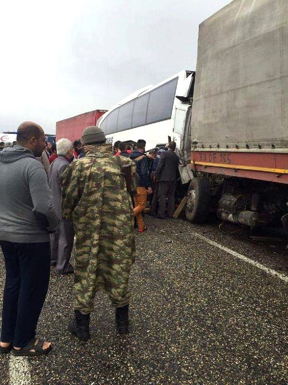 Midyat\'ta Zincirleme Trafik Kazası: 4 Yaralı