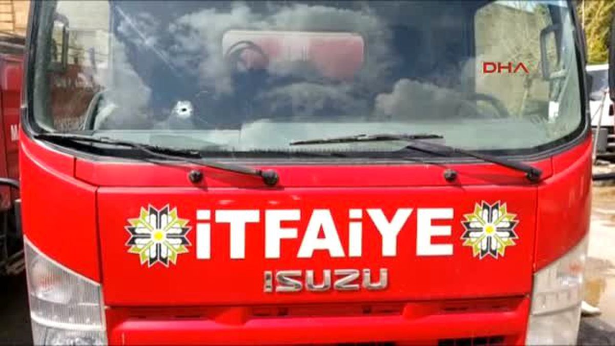 Nusaybin\'de PKK\'lı Teröristler İtfaiye Araçlarına Ateş Açtı