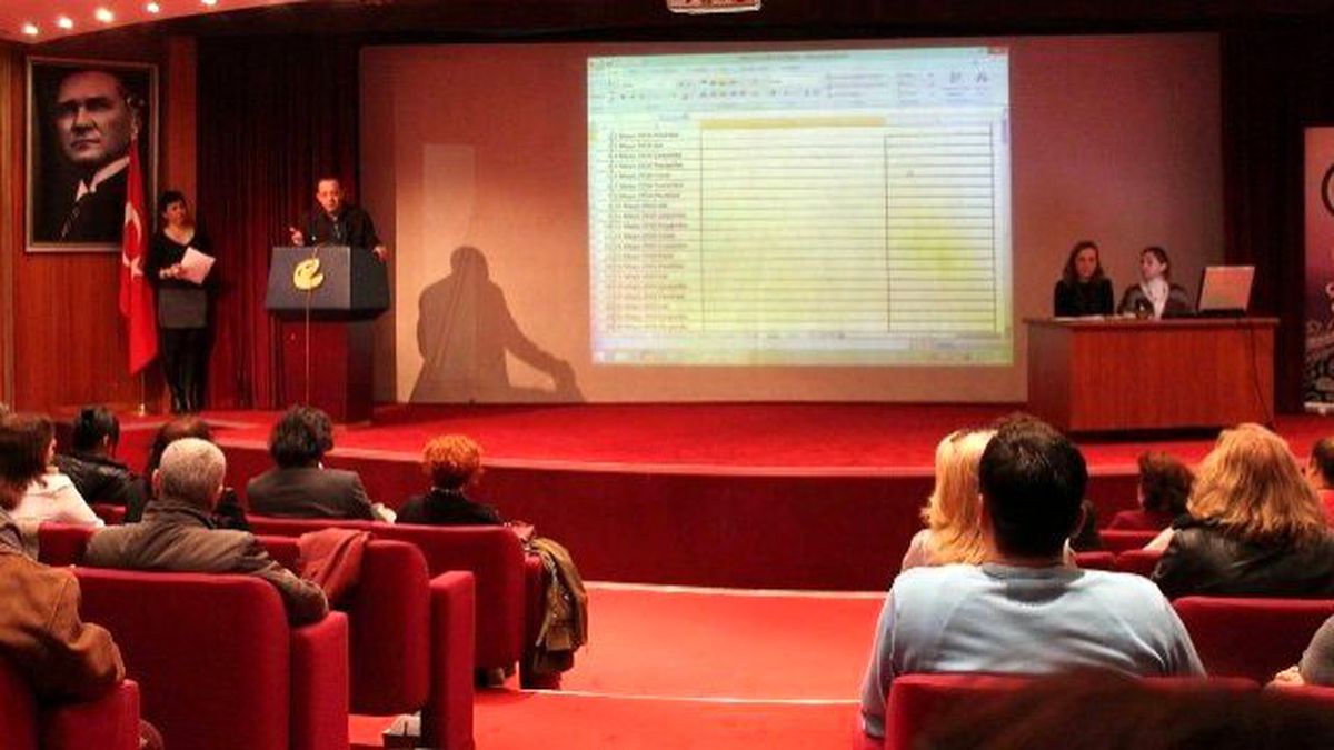 Tiyatro Şenliği İçin Kuralar Çekildi