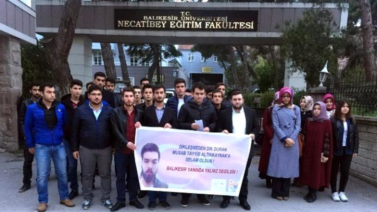 Üniversite Öğrencilerinden Saldırıya Kınama