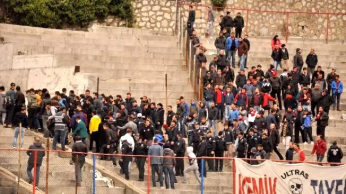 Zonguldak Kömürspor-Yeşil Bursa Maçından Sonra Kavga Çıktı