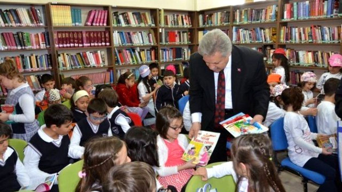 52. Kütüphane Haftası Kutlamaları Başladı