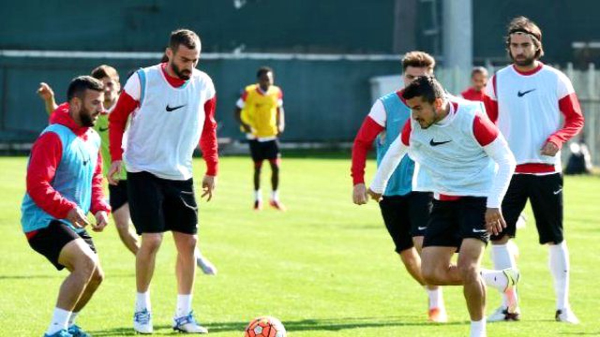 Antalyaspor Başkanı Gencer: "Kazanmaktan Başka Şansımız Yok"