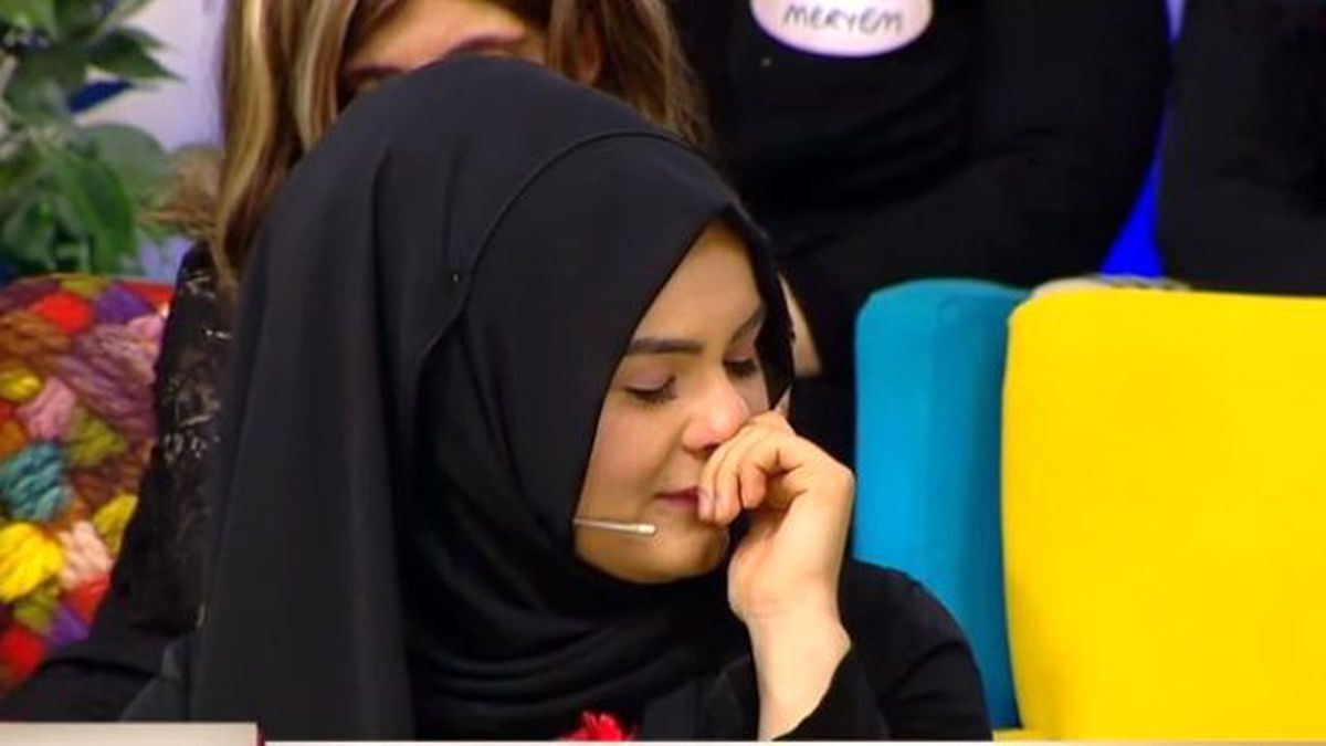 Aşkı İçin Ağlayan Gelin Adayı, Programa Yeni Taliplerini Aldı